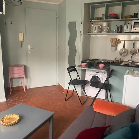 Otelito شقة بيربينيو